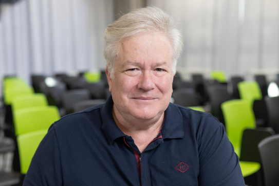 Picture Professor David W. Agar The photo shows Professor David W. Agar.