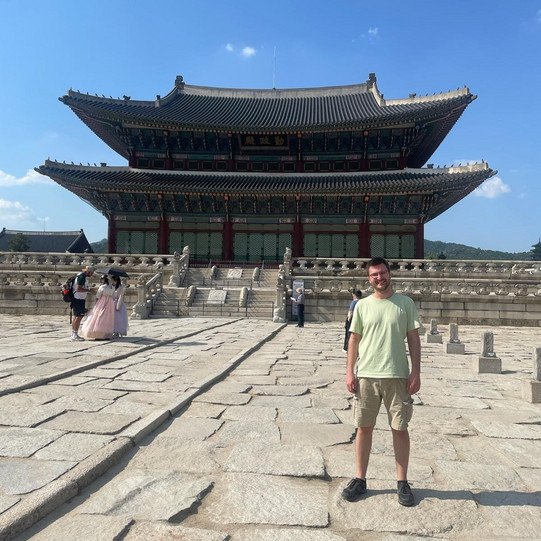 Mathias Waldner in front of Gyeongbokgung Palace in Seoul.